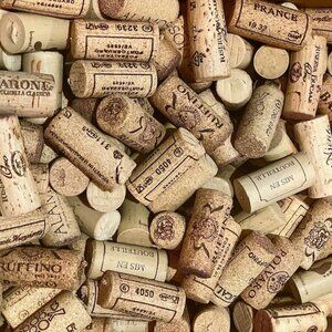 (100) Natural Used Assorted Wine Corks Collection Craft Arts Upcycle